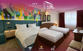Hotel Fan Sebes